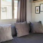 別荘 2 Bedroom Cozy In