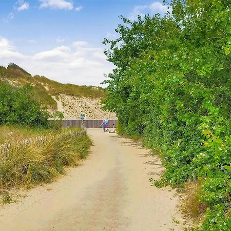 2 Bedroom Cozy In Casa de Férias Bredene